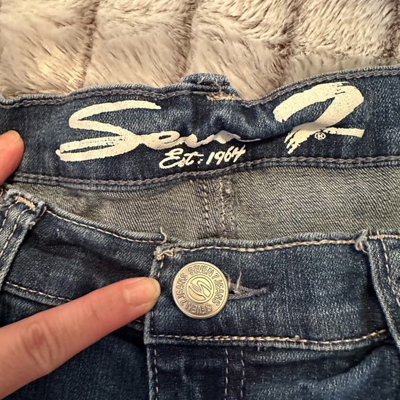 Seven Distressed Denim - Picture 5 of 7